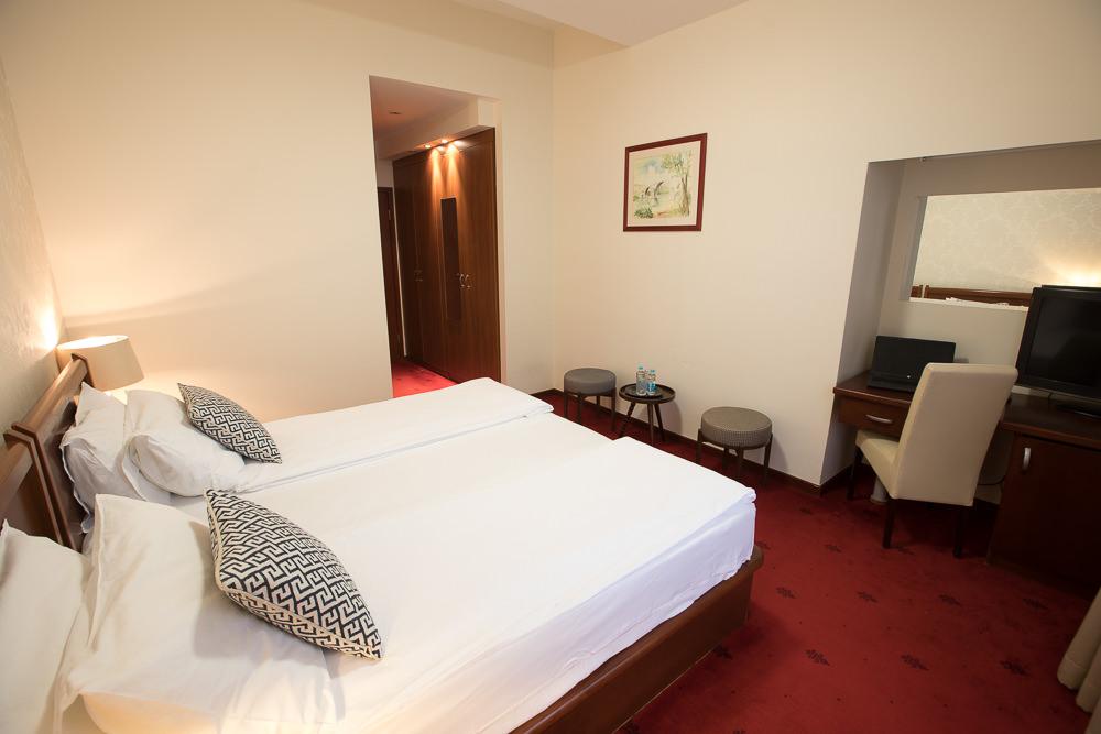 Sahat Hotel