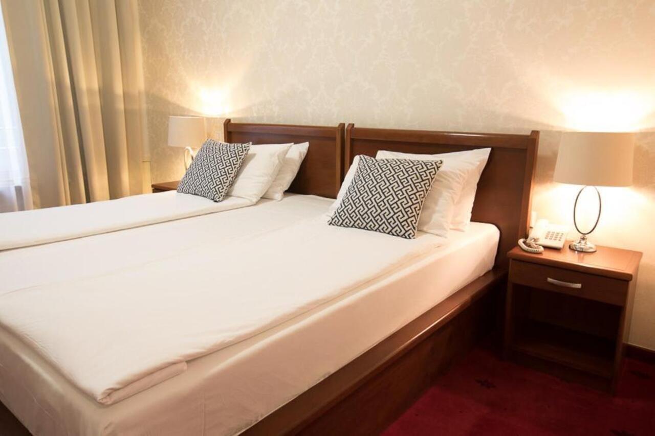 Sahat Hotel